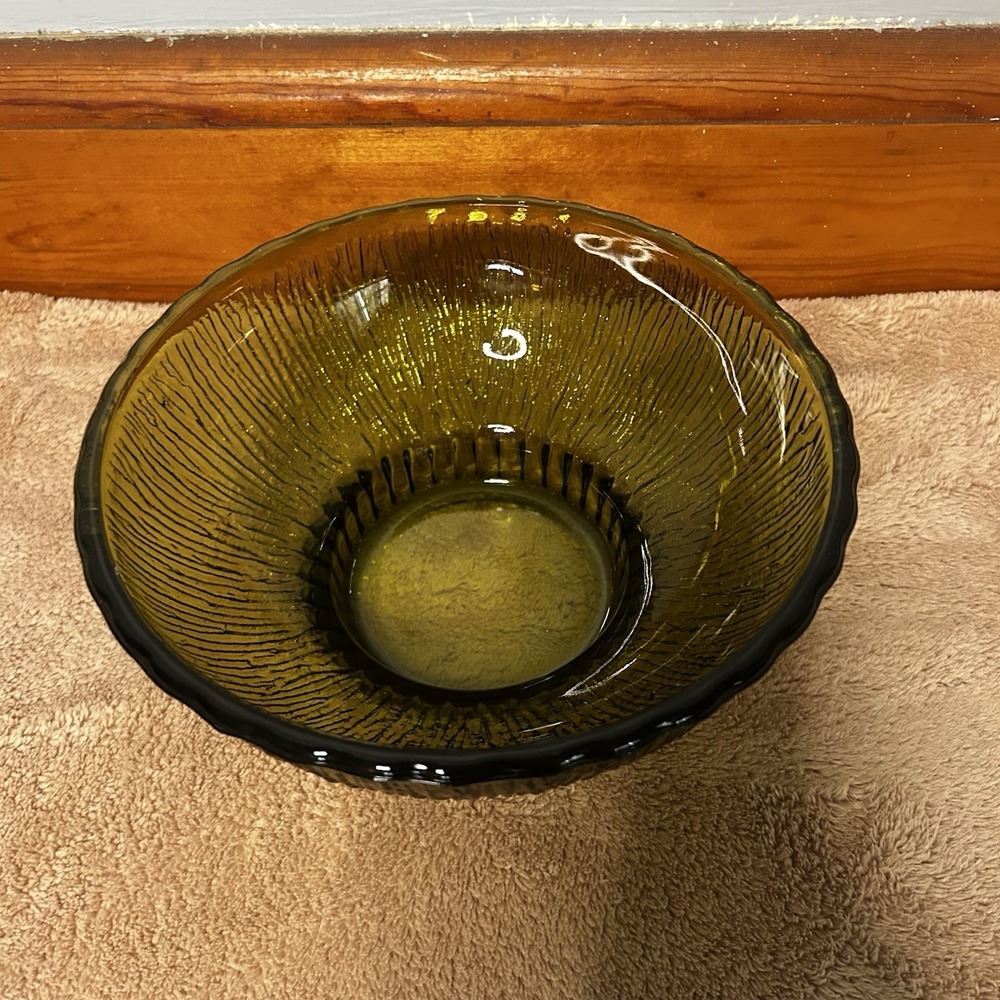 Vintage 1975 FTD Green Glass Footed Bowl  Green  Glass Ridges 6.75"‎ Diameter